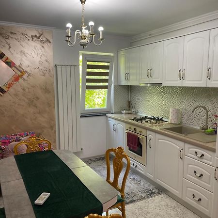 Tamara'S Place Ramnicu Valcea Ngoại thất bức ảnh